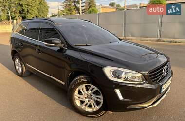 Внедорожник / Кроссовер Volvo XC60 2016 в 