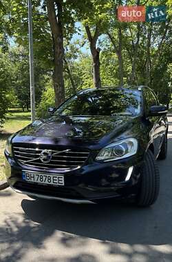 Внедорожник / Кроссовер Volvo XC60 2017 в 