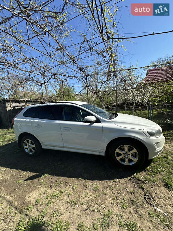 Позашляховик / Кросовер Volvo XC60 2015 в Хмельницькому