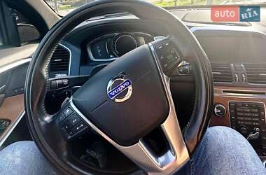 Внедорожник / Кроссовер Volvo XC60 2014 в 