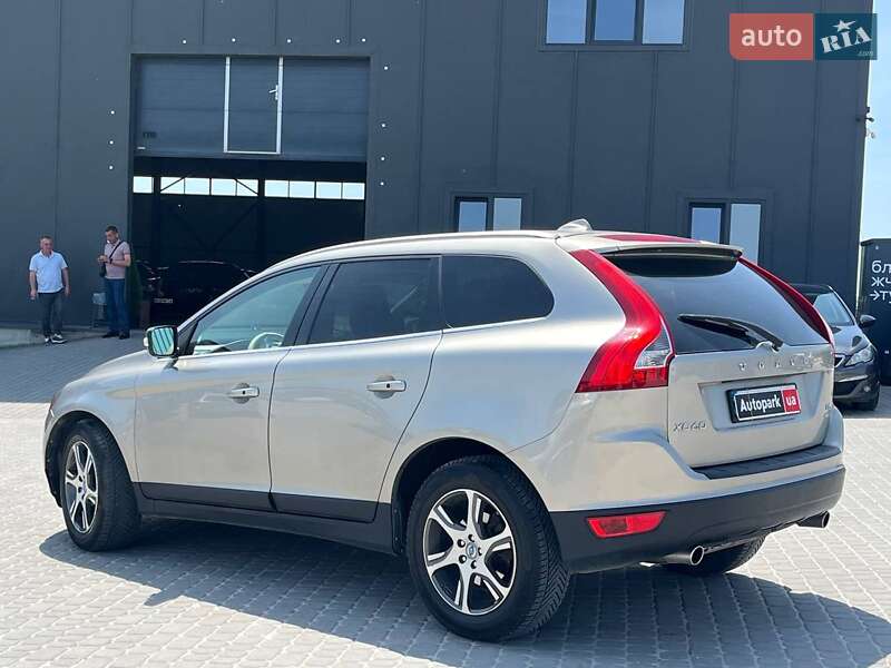 Позашляховик / Кросовер Volvo XC60 2012 в Львові
