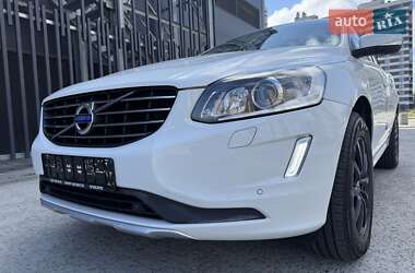 Позашляховик / Кросовер Volvo XC60 2016 в Києві