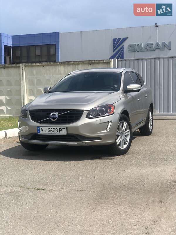 Внедорожник / Кроссовер Volvo XC60 2015 в Броварах