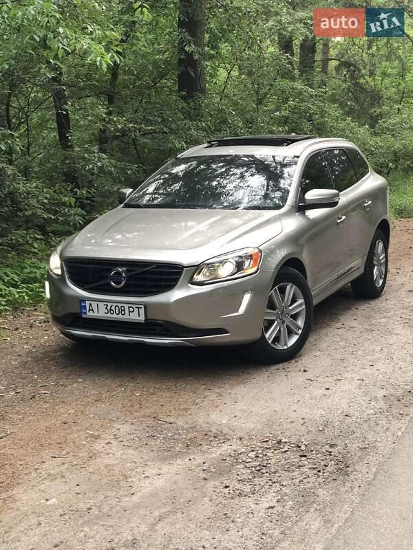 Внедорожник / Кроссовер Volvo XC60 2015 в Броварах