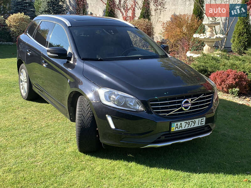 Внедорожник / Кроссовер Volvo XC60 2014 в 