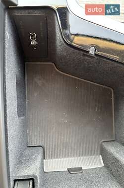 Внедорожник / Кроссовер Volvo XC60 2021 в 