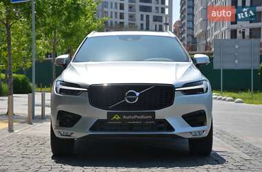 Внедорожник / Кроссовер Volvo XC60 2018 в 