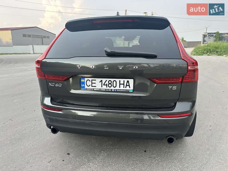 Внедорожник / Кроссовер Volvo XC60 2018 в Черновцах