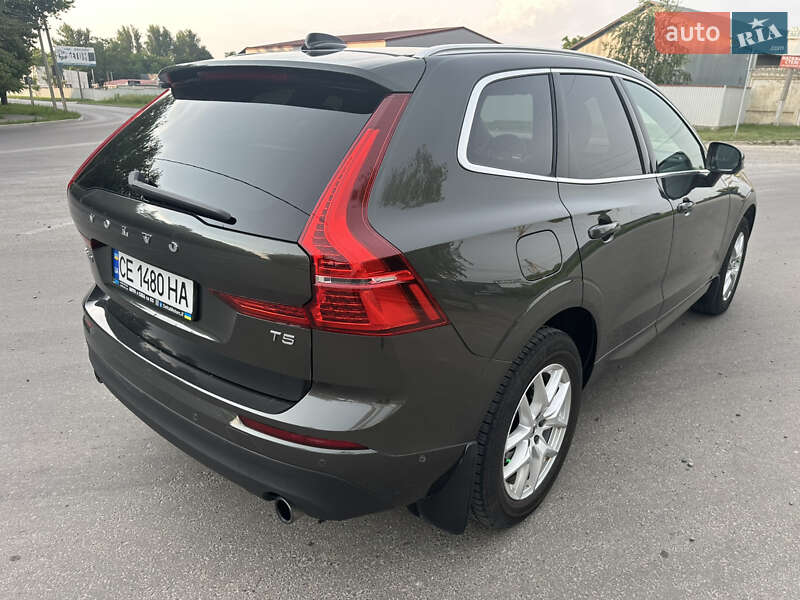 Внедорожник / Кроссовер Volvo XC60 2018 в Черновцах