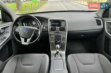 Внедорожник / Кроссовер Volvo XC60 2014 в 
