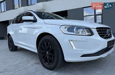 Внедорожник / Кроссовер Volvo XC60 2016 в Киеве