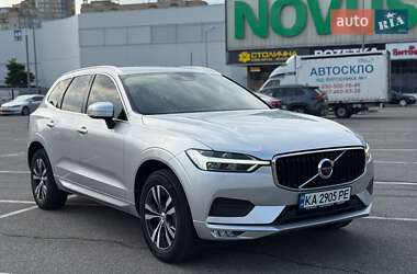 Внедорожник / Кроссовер Volvo XC60 2020 в 