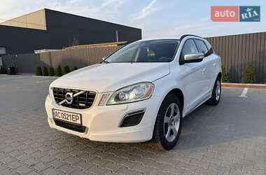 Внедорожник / Кроссовер Volvo XC60 2011 в 