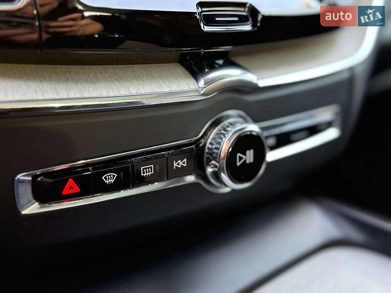 Позашляховик / Кросовер Volvo XC60 2018 в Дрогобичі