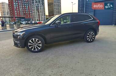 Внедорожник / Кроссовер Volvo XC60 2022 в 
