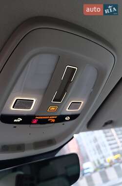 Внедорожник / Кроссовер Volvo XC60 2022 в 