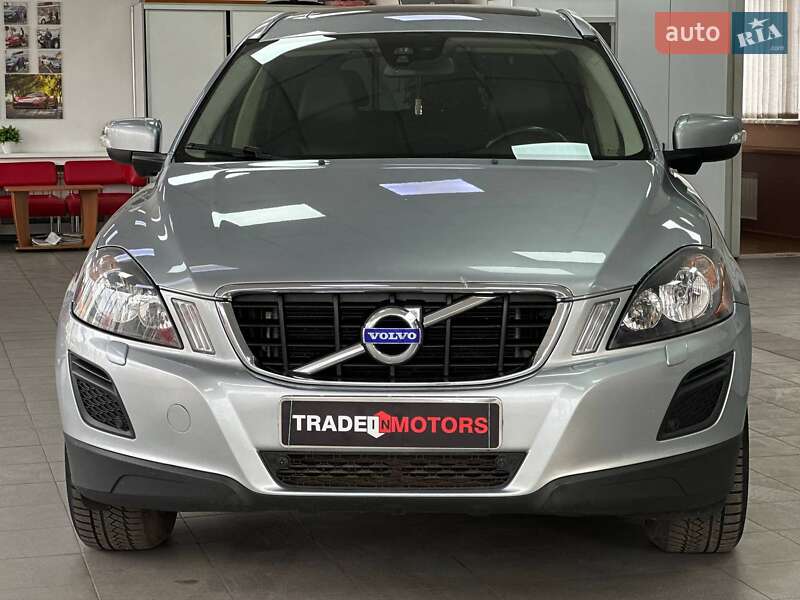 Внедорожник / Кроссовер Volvo XC60 2012 в Киеве