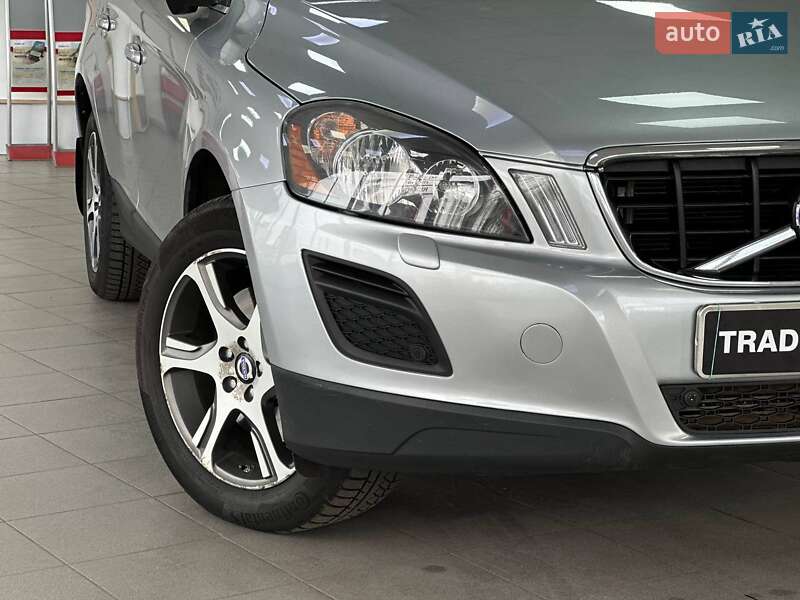 Внедорожник / Кроссовер Volvo XC60 2012 в Киеве