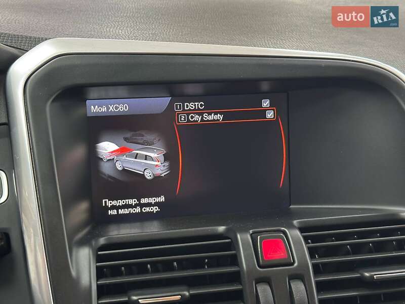 Внедорожник / Кроссовер Volvo XC60 2012 в Киеве