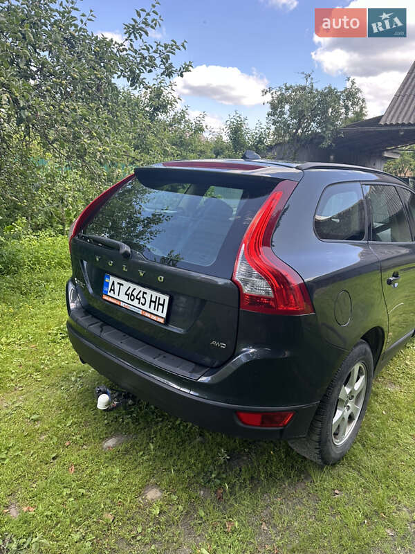 Внедорожник / Кроссовер Volvo XC60 2009 в Ивано-Франковске