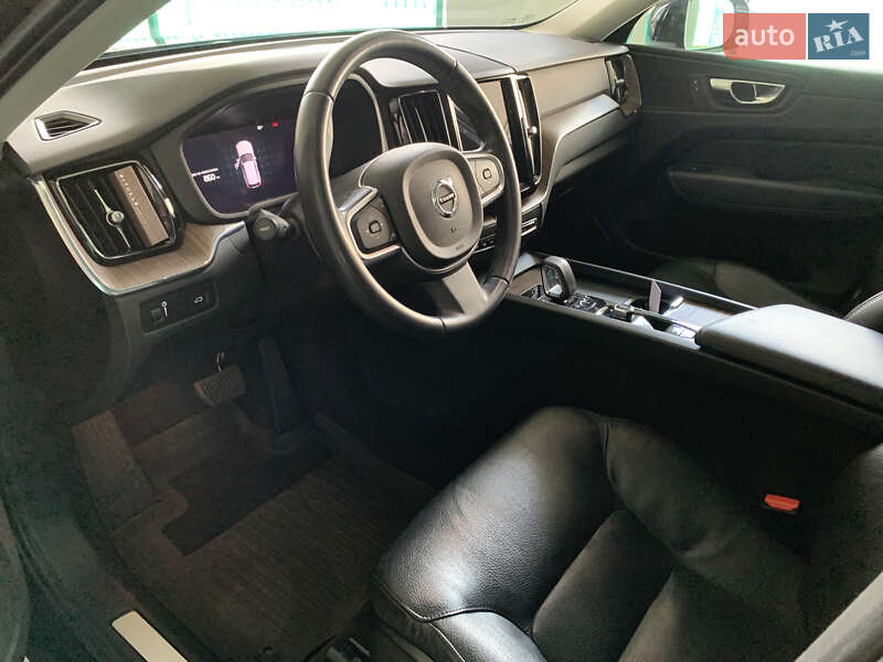 Позашляховик / Кросовер Volvo XC60 2021 в Броварах