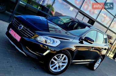 Внедорожник / Кроссовер Volvo XC60 2017 в 