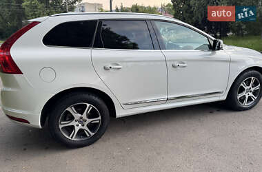 Внедорожник / Кроссовер Volvo XC60 2014 в 