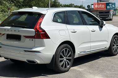 Внедорожник / Кроссовер Volvo XC60 2020 в 