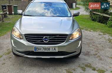 Внедорожник / Кроссовер Volvo XC60 2015 в Рава-Русской