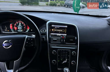 Внедорожник / Кроссовер Volvo XC60 2013 в 