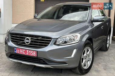 Внедорожник / Кроссовер Volvo XC60 2016 в 