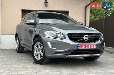 Внедорожник / Кроссовер Volvo XC60 2016 в 