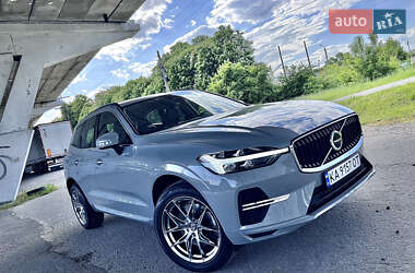 Внедорожник / Кроссовер Volvo XC60 2023 в 