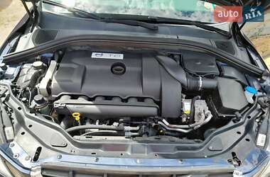 Внедорожник / Кроссовер Volvo XC60 2012 в 