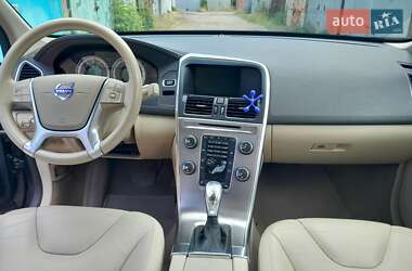 Внедорожник / Кроссовер Volvo XC60 2012 в 