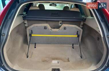 Внедорожник / Кроссовер Volvo XC60 2012 в 
