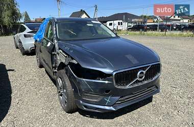 Внедорожник / Кроссовер Volvo XC60 2020 в 