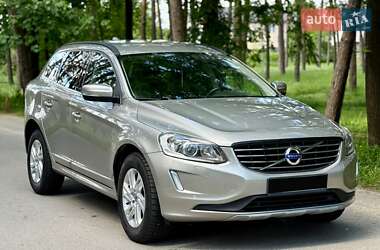 Внедорожник / Кроссовер Volvo XC60 2015 в Киеве