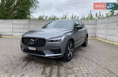 Внедорожник / Кроссовер Volvo XC60 2021 в 