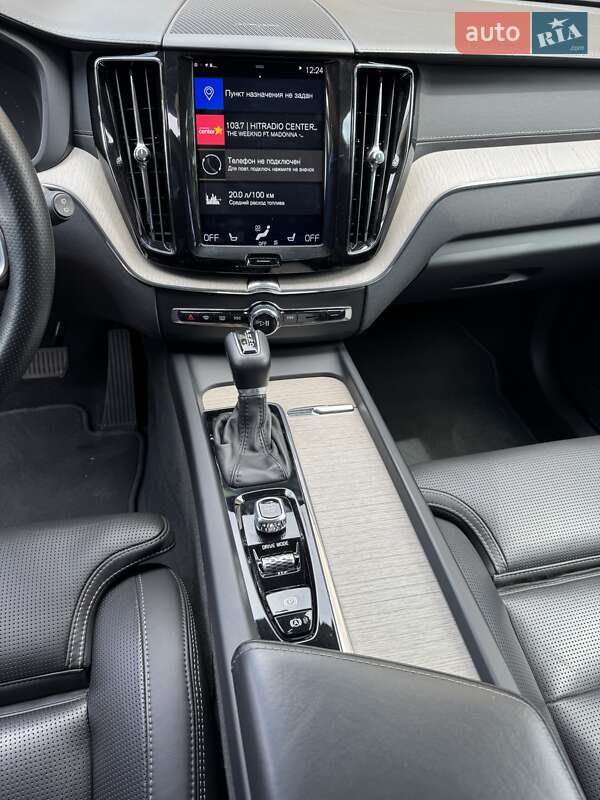 Внедорожник / Кроссовер Volvo XC60 2018 в Ивано-Франковске