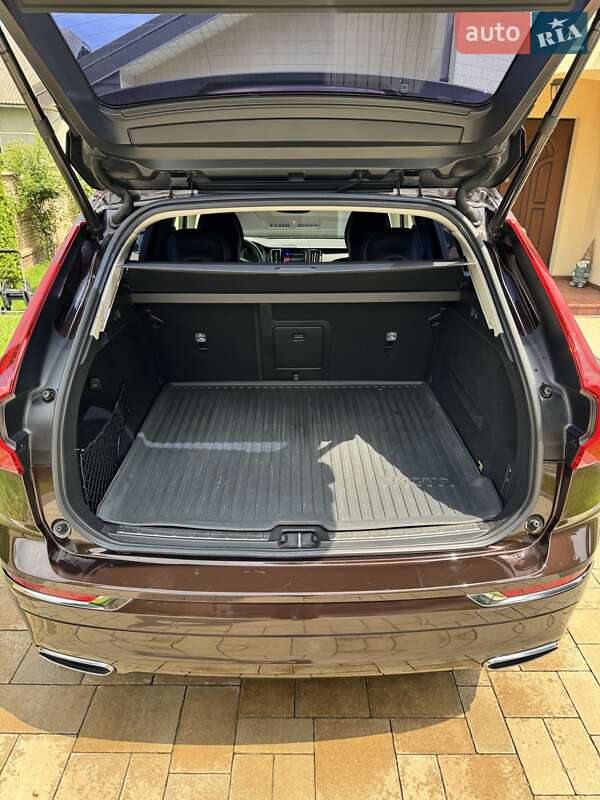 Внедорожник / Кроссовер Volvo XC60 2018 в Ивано-Франковске