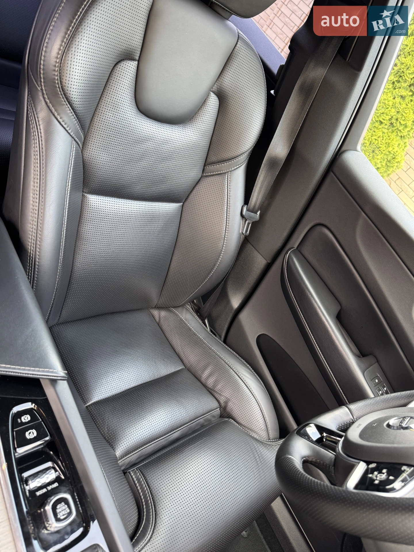 2018 Volvo XC60 - мініатюра 28
