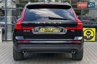 Внедорожник / Кроссовер Volvo XC60 2018 в 