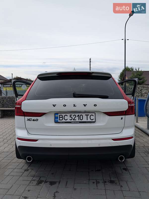 Внедорожник / Кроссовер Volvo XC60 2017 в Ивано-Франковске
