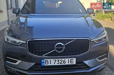 Внедорожник / Кроссовер Volvo XC60 2018 в 