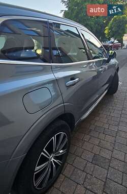 Внедорожник / Кроссовер Volvo XC60 2018 в 