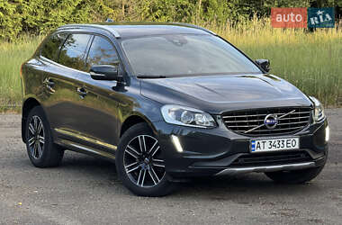 Внедорожник / Кроссовер Volvo XC60 2016 в 