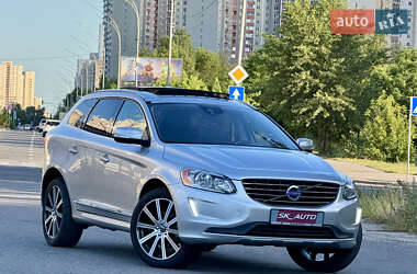 Внедорожник / Кроссовер Volvo XC60 2015 в 