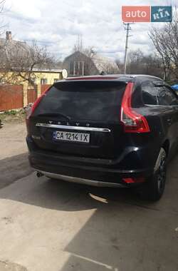 Внедорожник / Кроссовер Volvo XC60 2016 в 