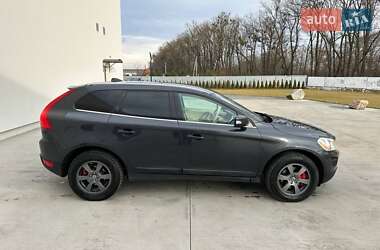 Внедорожник / Кроссовер Volvo XC60 2011 в 